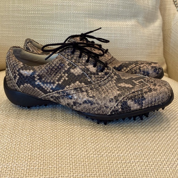 FOOTJOY LOPRO GOLF SHOES WOMENS SIZE 7 SNAKE PRINT MEDIUM #97022 - Picture 1 of 13